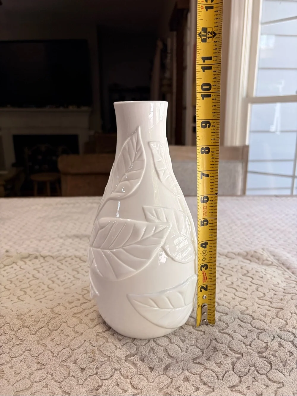 Louis Comfort Tiffany & Co. Cream White Gloss Leaf  Collection Bone China Vase